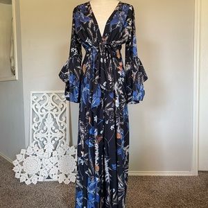 Maxi from Nordstrom Multicolored dress with a deep V neck and bell sleeves!